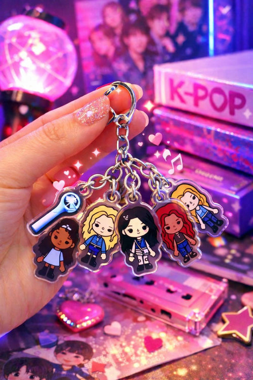 👉 Breloc K-Pop Chibi 2D – Cute Keychain pentru Fani & Colecționari